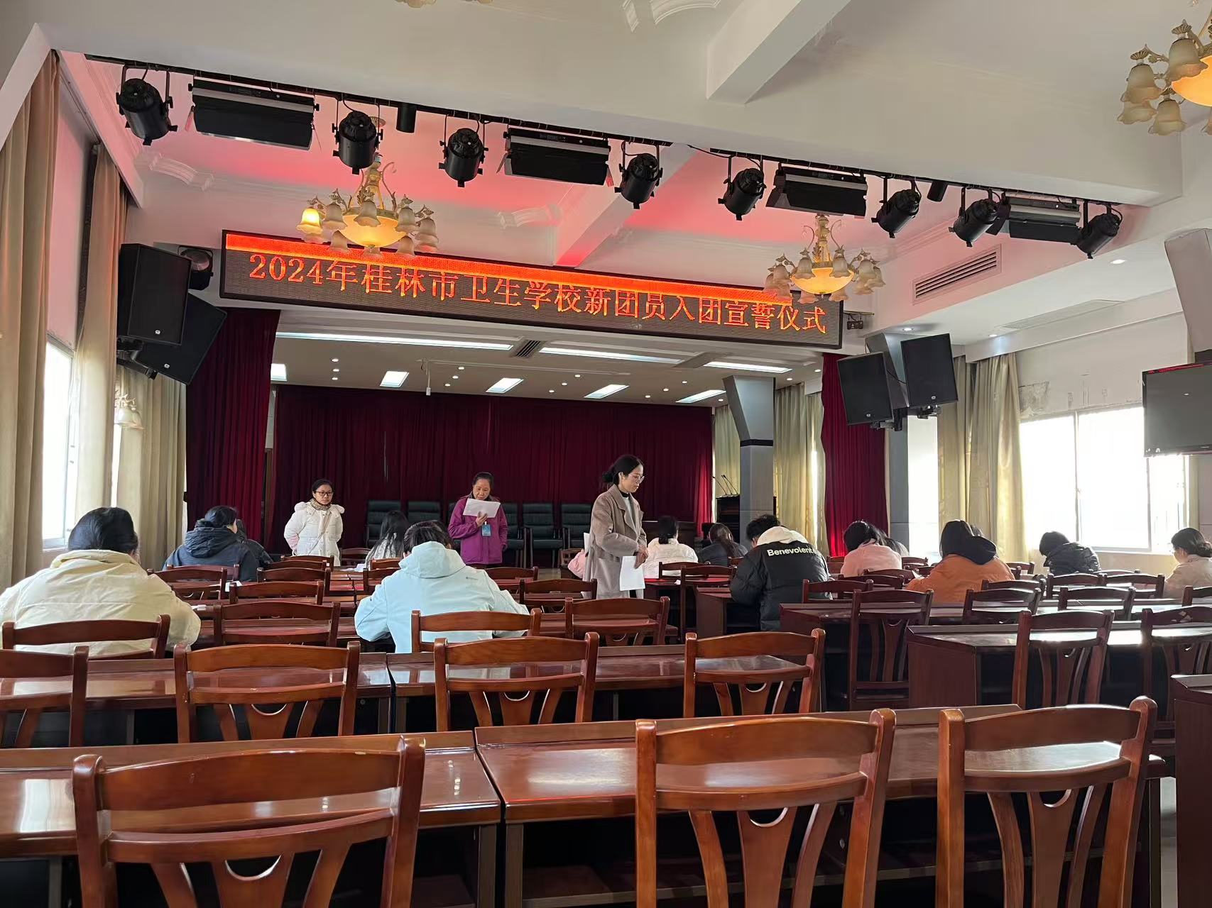 3.jpg 英国上市公司365