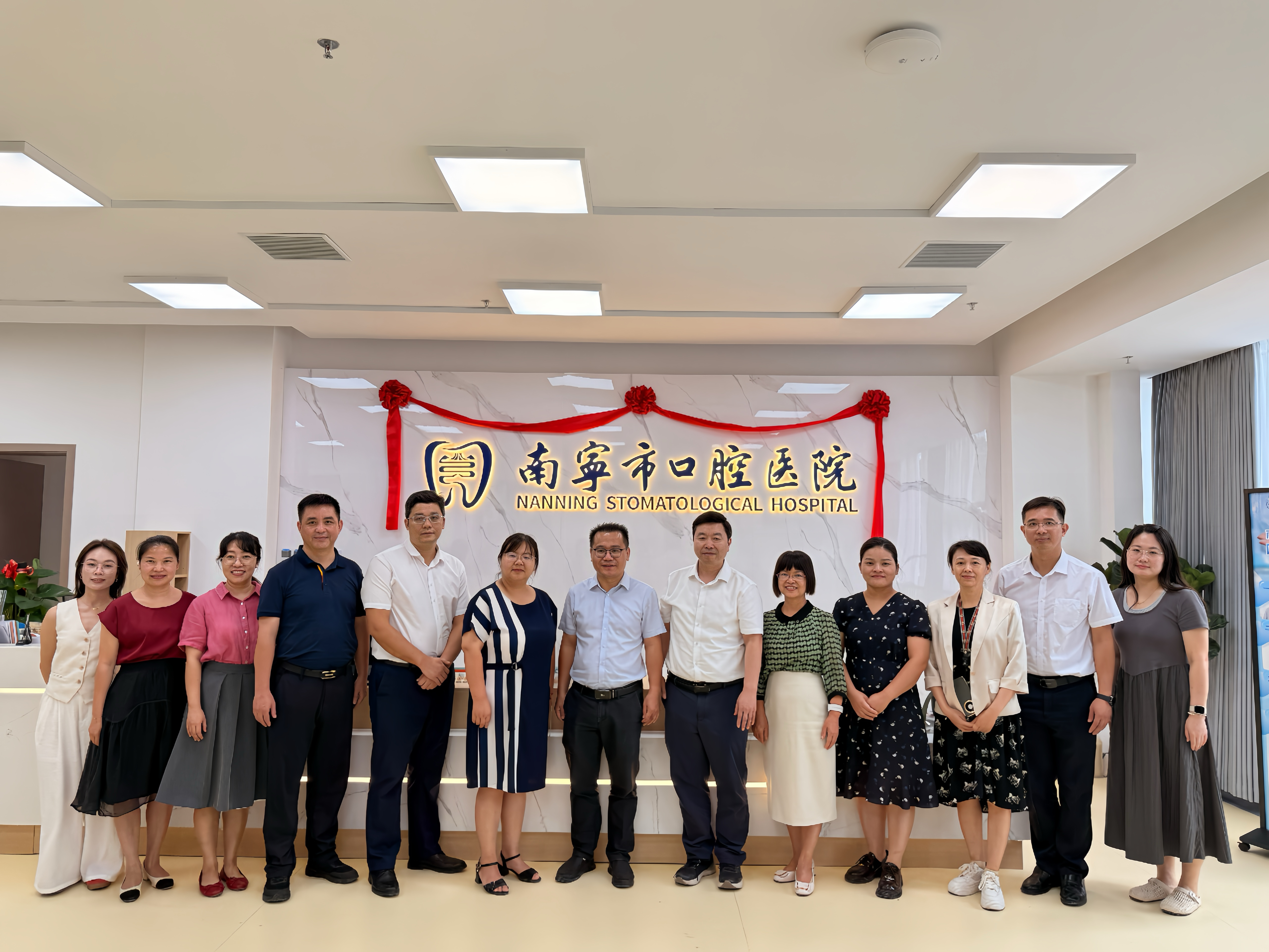 5.jpg 英国上市公司365