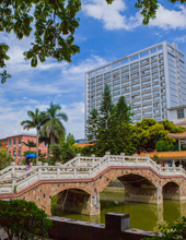 英国上市公司365