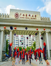 英国上市公司365