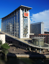 英国上市公司365